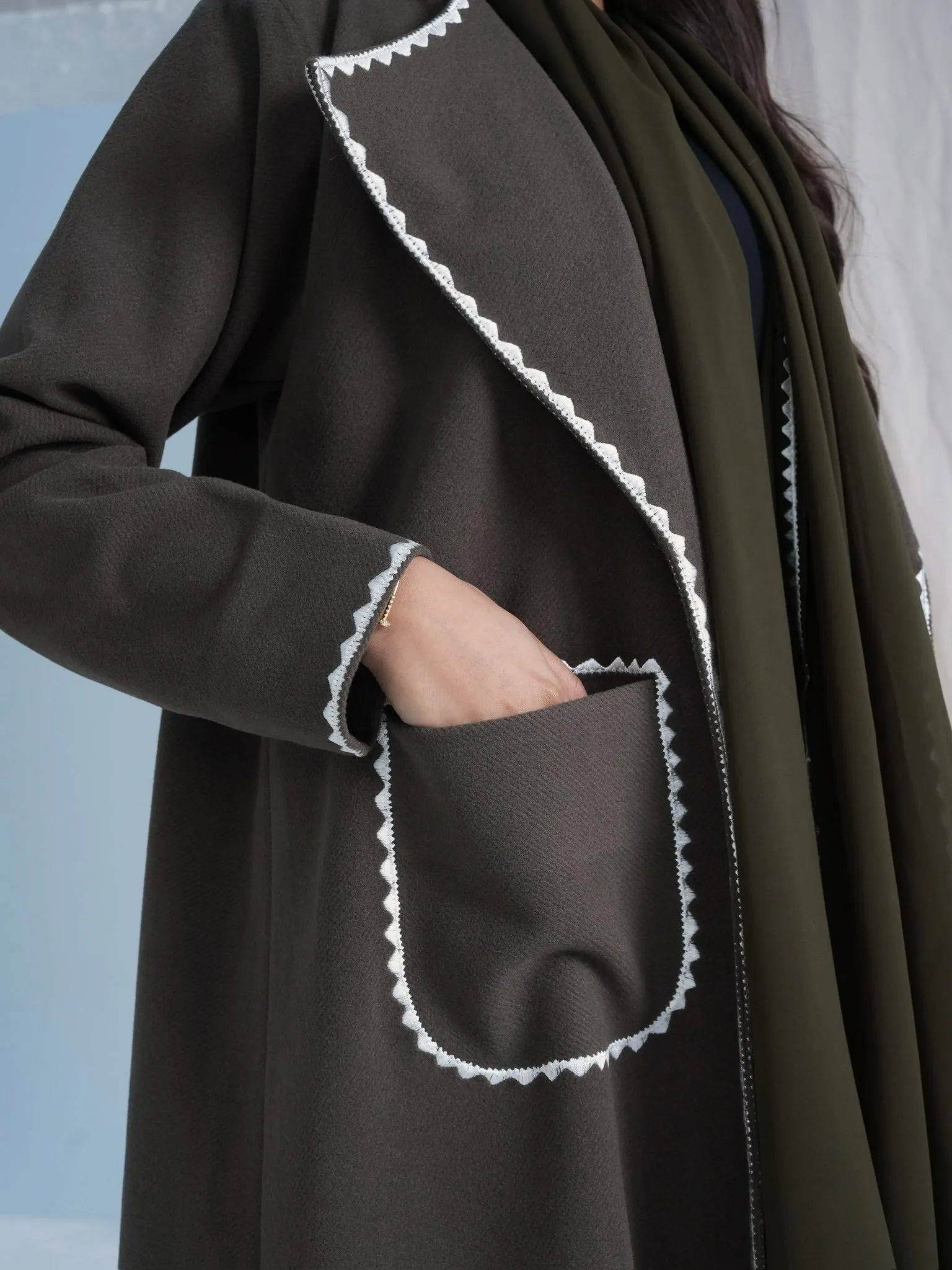 LUXURY OLIVE BLAZER ABAYA #534